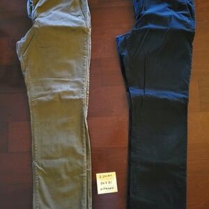 Goodfellow & Co Men's Black and Olive Chino Pants Sz 34x31- 2 Pairs